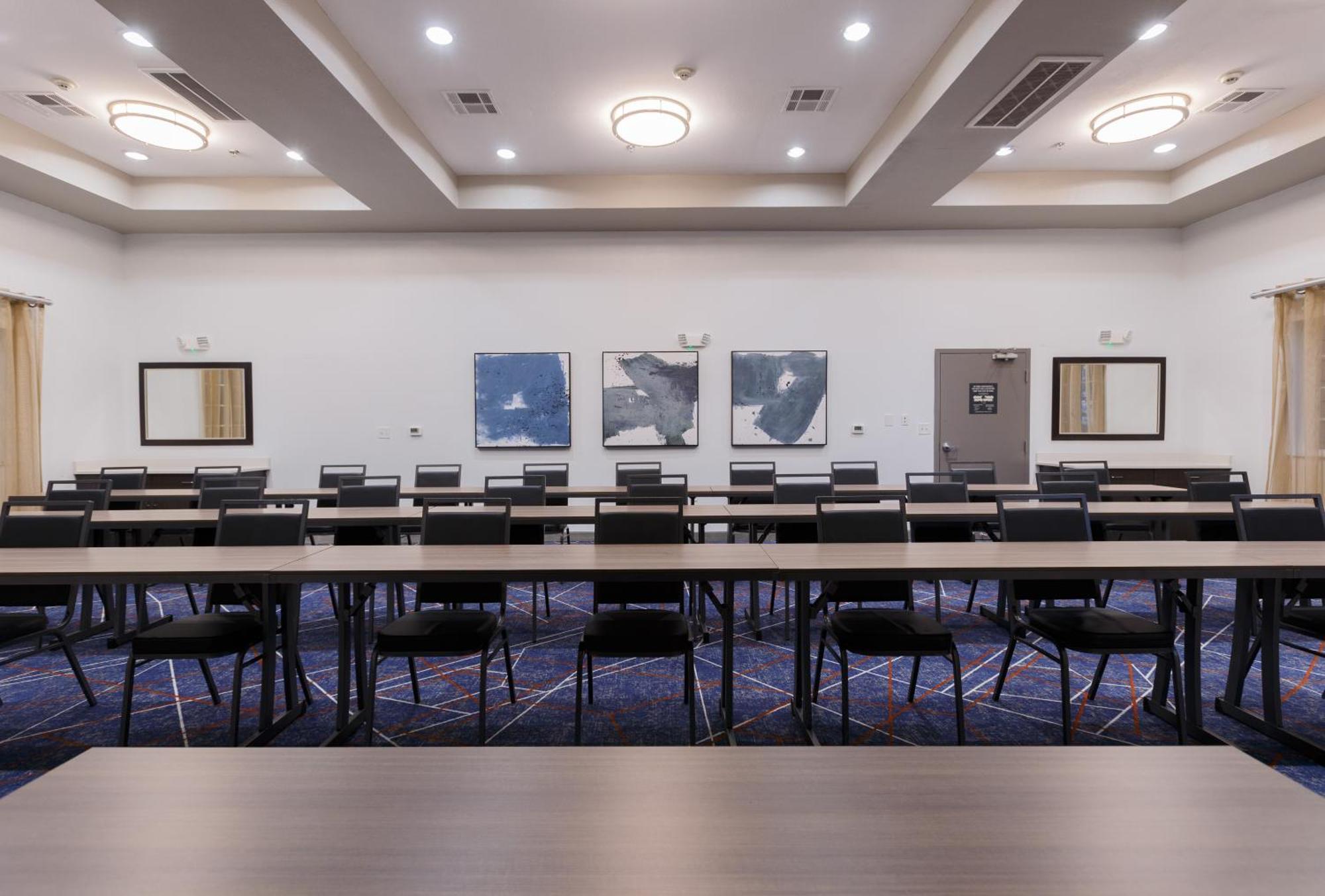 Candlewood Suites San Marcos By Ihg Esterno foto